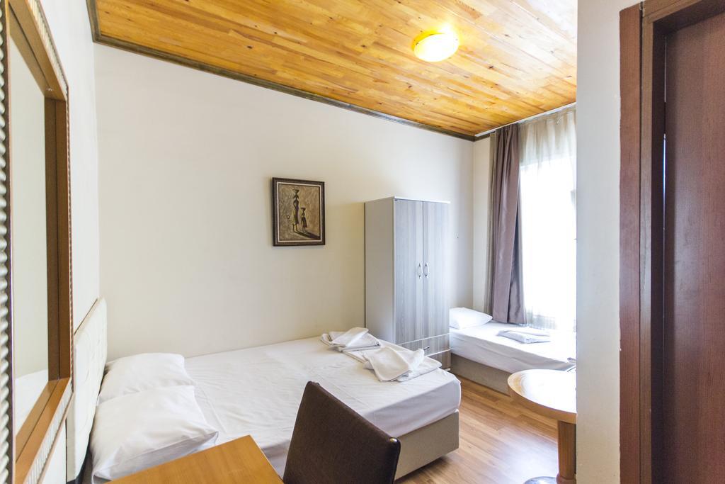 Herton Hotel Istambul Chambre photo
