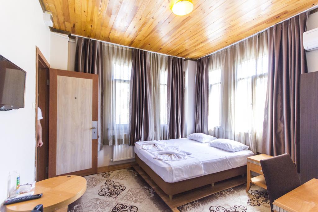 Herton Hotel Istambul Chambre photo